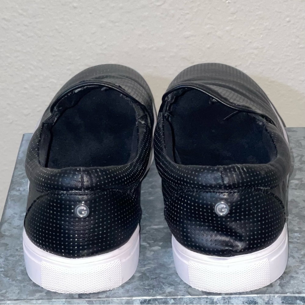 Guess Men’s Black Perforated Loafer Slip On Shoes, Size 11 - Picture 6 of 9